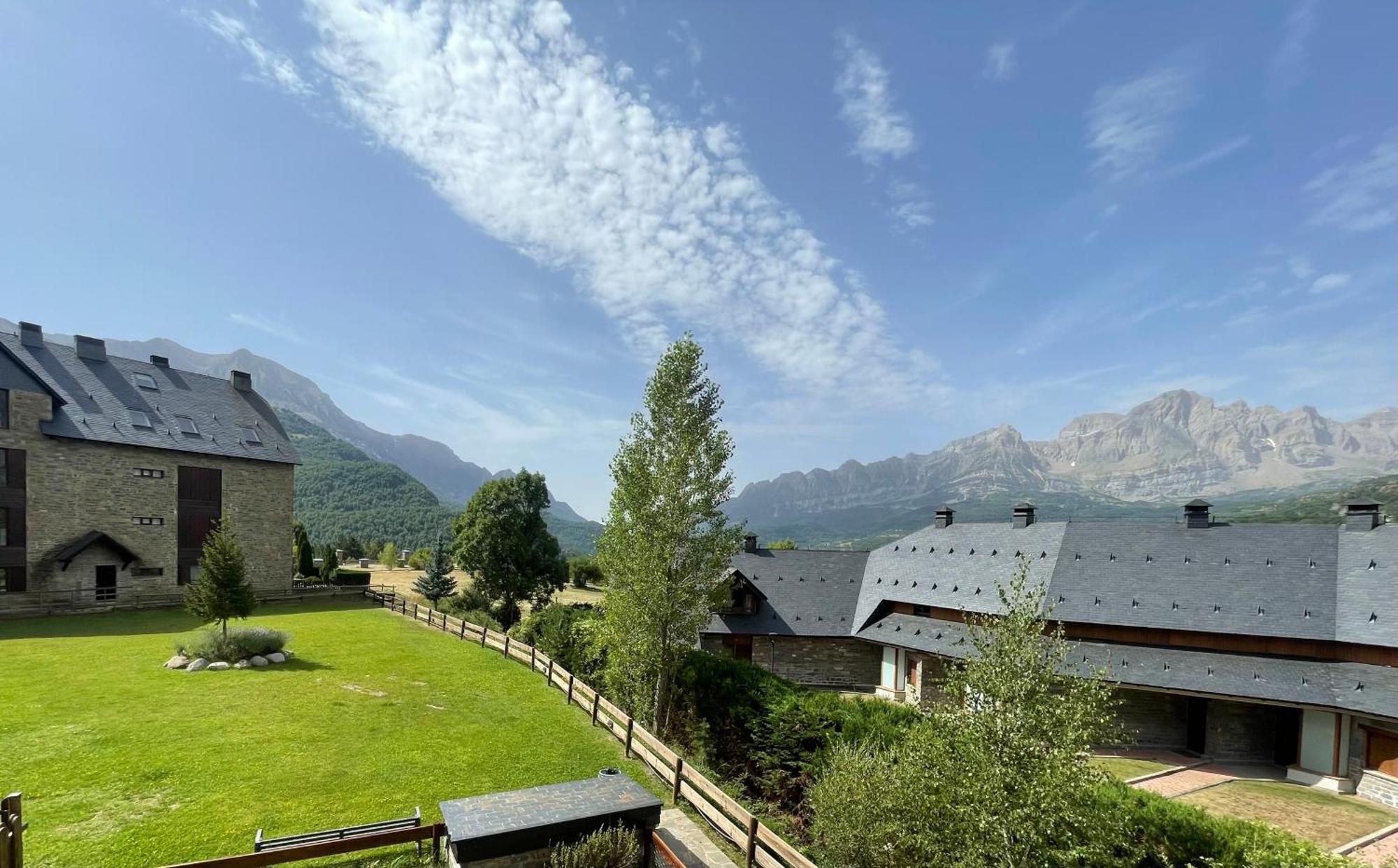 Ventanal De Saras Petfriendly Garaje Trastero Y Chimenea - Arafita Apartamentos Panticosa Eksteriør billede